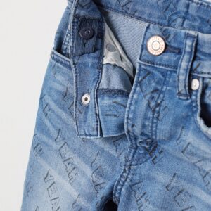 Skinny AOP YEAY LIGHT - Image 1