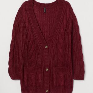 DIV Lourdes cable cardigan - Image 1