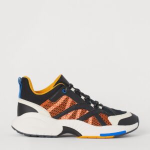 Oak Trail Runner - Image 1