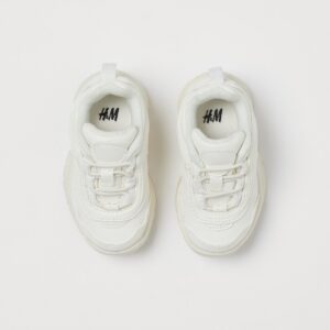 Tyra runner - Image 1
